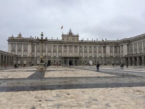 madrid-palace-courtyard